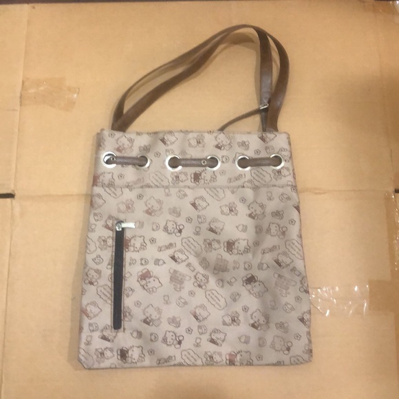 Hello Kitty Design Nylon Tote - Picture 2 of 4